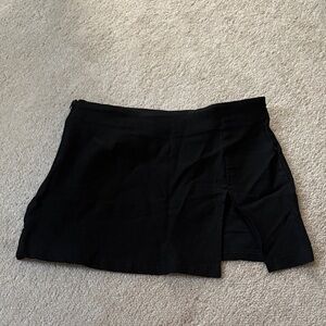 Elegant Black Mini Skirt